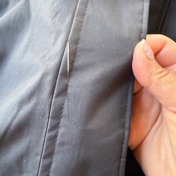 Columbia Black Size XXL Hooded Rain Coat with flaw - Picture 10 of 12